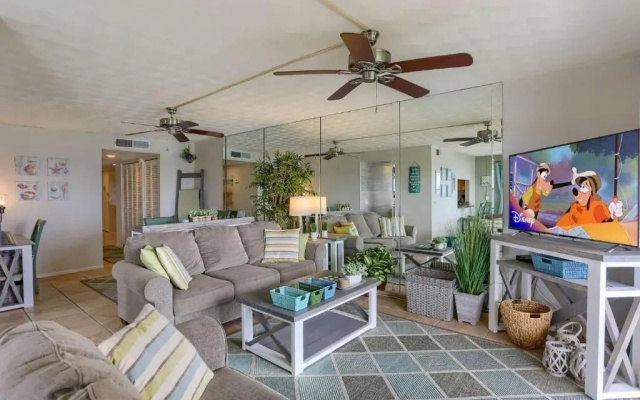 photo 2 of 508 Bayshores Yacht & Tennis Club