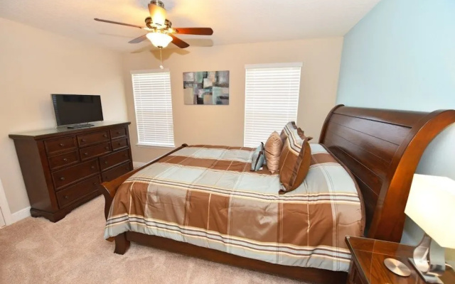 photo 5 of 5165 Oakburne Avenue,