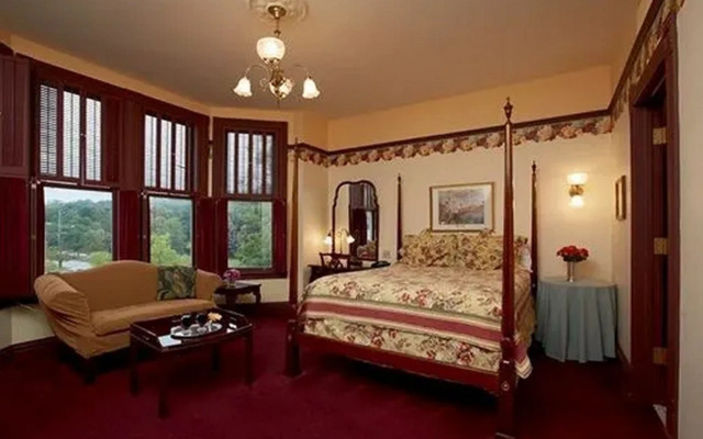 photo 3 of The Fig & The Pheasant Hotel
