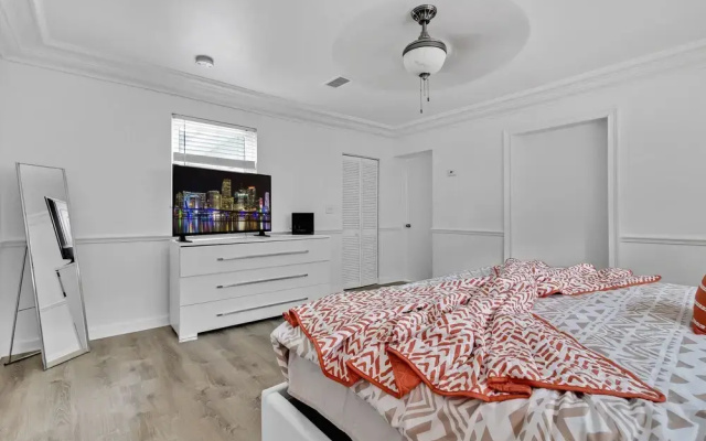 photo 5 of 520 Brickell House