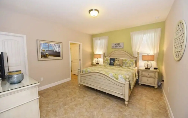 photo 3 of 5336 Solterra House 5 Bedroom by Florida Star