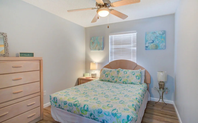 photo 5 of 5508 Beach Drive by Forehand Rentals
