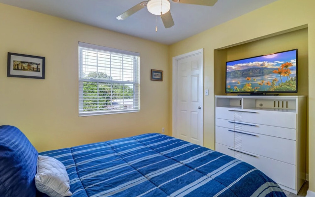 photo 5 of 58th St S 1826 - 4 Br Home
