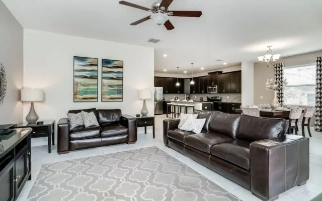 photo 3 of 6 Bed 5 Bath Solterra Resort Pool/spa Home 6 Bedroom Villa by Redawning