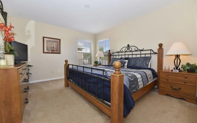 photo 4 of 6 Bed Pool Home w/ 2 Master Rooms at Watersong
