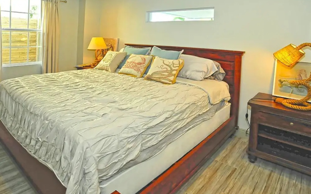 photo 4 of 6 Bedroom Homes in Miami by TMG