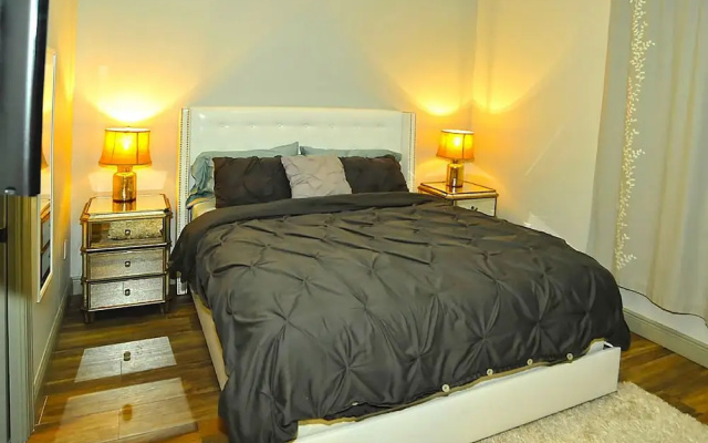 photo 5 of 6 Bedroom Homes in Miami by TMG