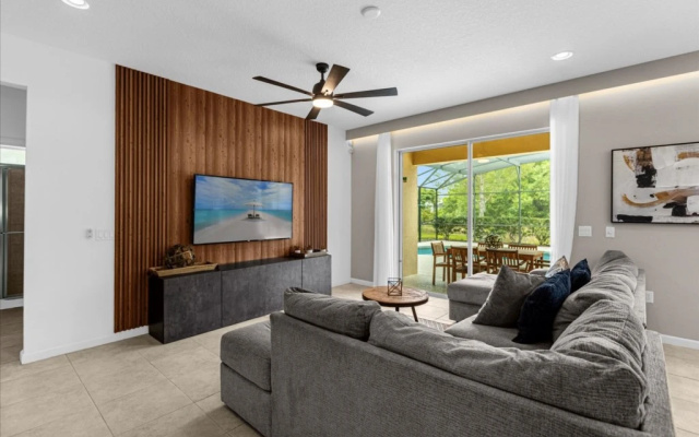 photo 2 of 6 Bedrooms / 5 Bathrooms / Solterra (5220 OA), Davenport, US