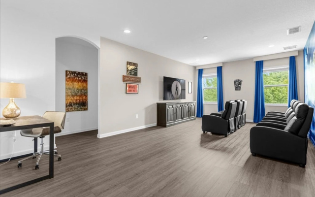photo 4 of 6 Bedrooms / 5 Bathrooms / Solterra (5220 OA), Davenport, US