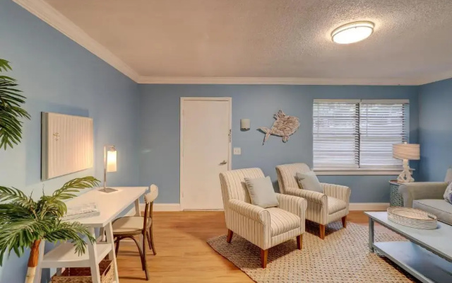 photo 2 of #61 Beautiful Condo Ideal Location 2BDR/2 Parkings