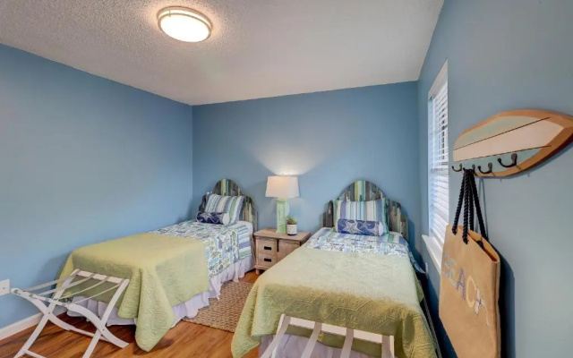 photo 4 of #61 Beautiful Condo Ideal Location 2BDR/2 Parkings