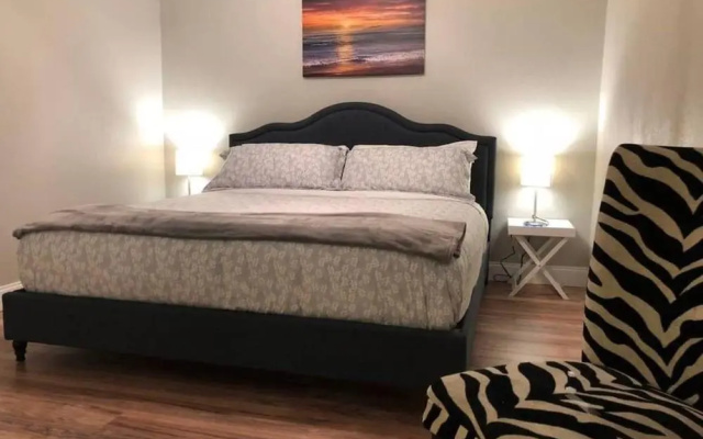 photo 5 of 6150 Sandcrest · New! Walk to Universal. Sleep 9. Near Disney