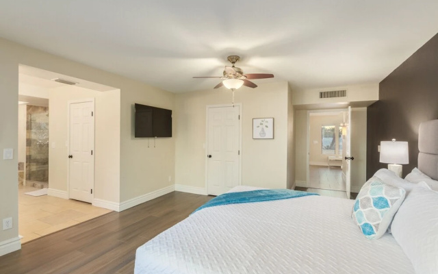 photo 4 of 63rd Scottsdale 4 Bedroom Home by Redawning