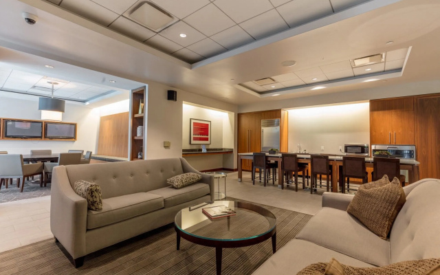 photo 2 of Global Luxury Suites at China Town