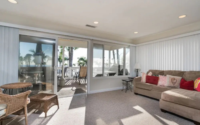 photo 2 of 700 East Oceanfront Unit B