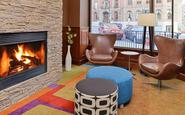 photo 2 of Fairfield Inn & Suites by Marriott Albany Downtown