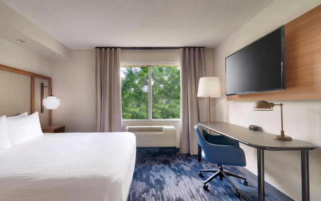 photo 4 of Fairfield Inn & Suites by Marriott Albany Downtown