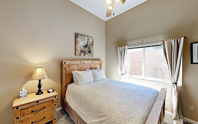 photo 5 of 747 Phoenix - 4 Br Home