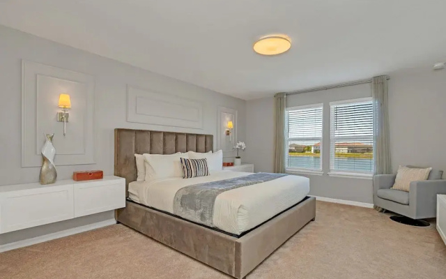 photo 4 of 7561 Oak Spring Lane