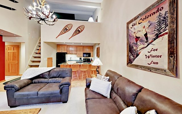 photo 2 of 800 Columbine Road Condo Unit B9