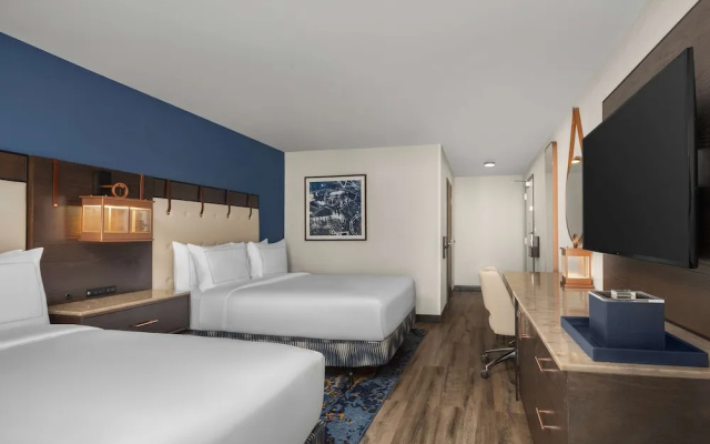 photo 5 of Hotel Westport Kansas City, Tapestry Collection by Hilton