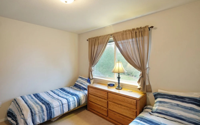 photo 5 of 860 Golden Pheasant Drive Townhouse 3 Bedrooms 2.5 Bathrooms Townhouse