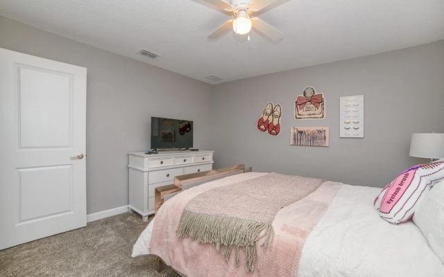 photo 5 of 8 Bdrm Champions Gate Villa