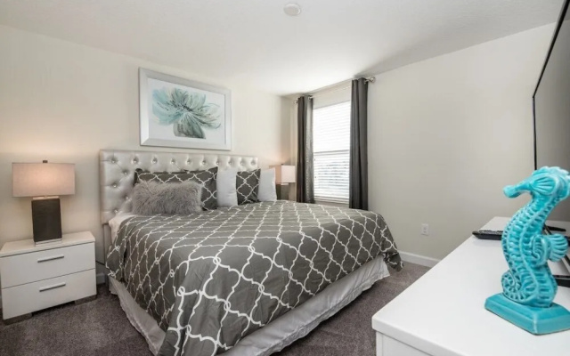 photo 5 of 8942tw 8 Bedroom Villa by RedAwning