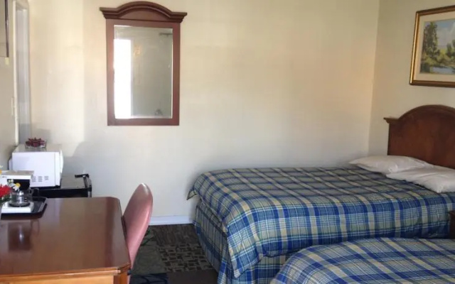 photo 3 of A & E Motel