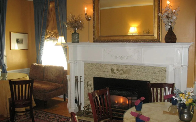 photo 3 of A Cambridge House Inn at Porter