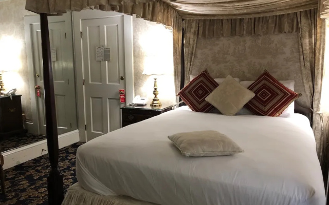 photo 4 of A Cambridge House Inn