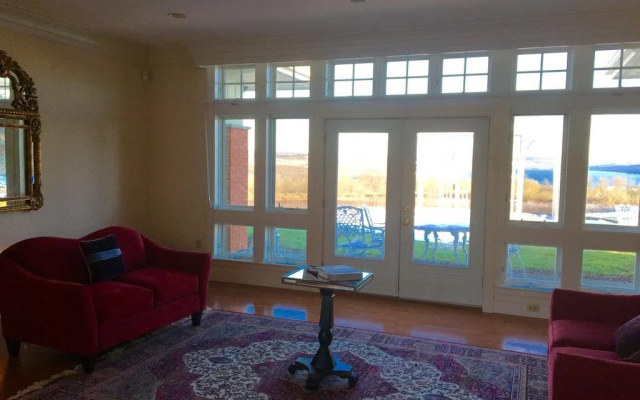 photo 3 of Cayuga Lake Front Inn & VineYard Villa's