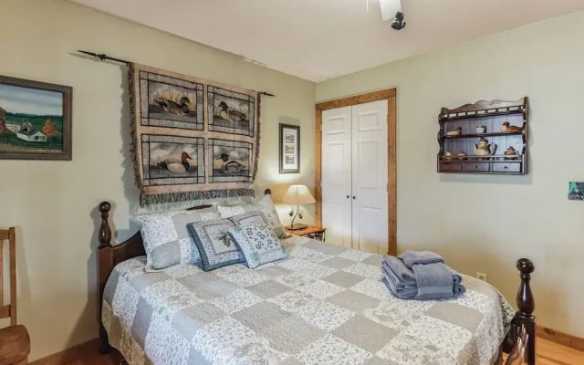 photo 5 of A Cozy 2br Log Cabin Getaway-mirror Lake-fireplace 2 Bedroom Cabin by Sunscape Property Management