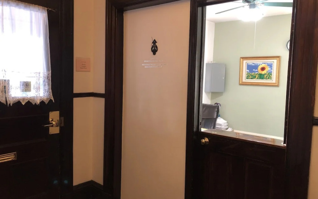 photo 4 of A Friendly Inn at Harvard