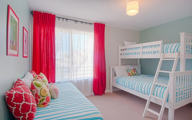 photo 5 of A Spoonful of Sugar 3 Bedrooms 2.5 Bathrooms Condo