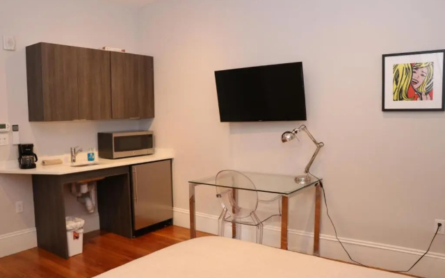 photo 3 of A Stylish Stay w/ a Queen Bed, Heated Floors.. #11