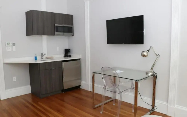 photo 3 of A Stylish Stay w/ a Queen Bed, Heated Floors.. #18