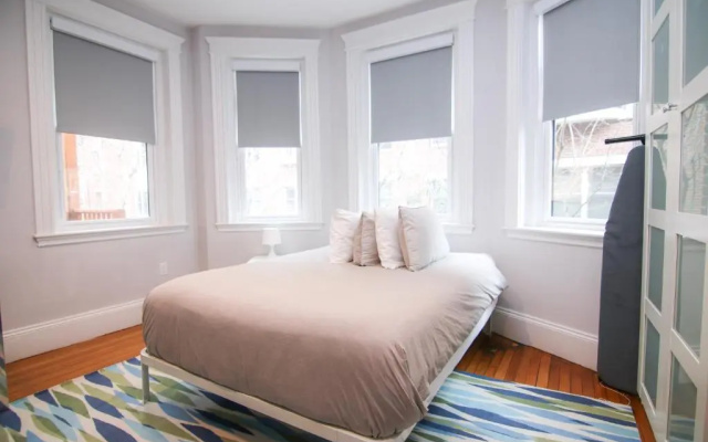 photo 4 of A Stylish Stay w/ a Queen Bed, Heated Floors.. #24
