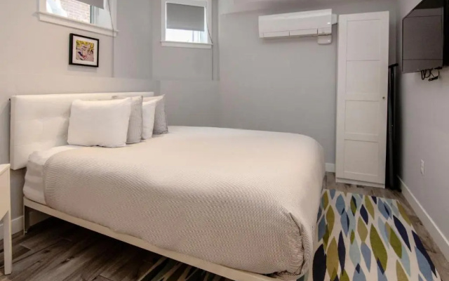 photo 2 of A Stylish Stay w/ a Queen Bed, Heated Floors.. #3
