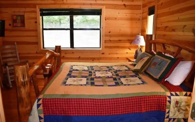 photo 4 of A Woodland Retreat