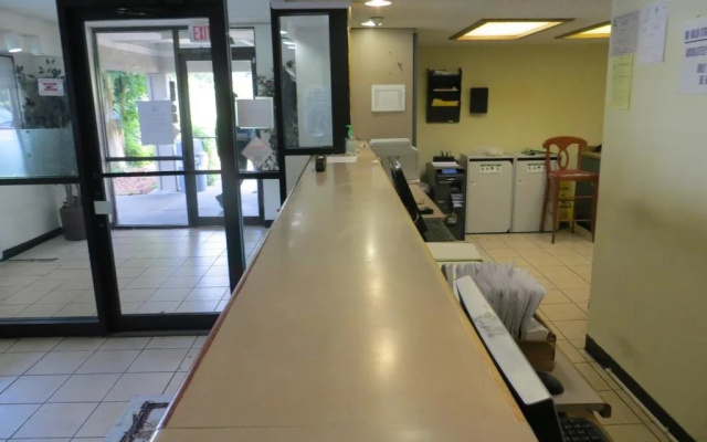 photo 4 of Economy Hotel Atlanta