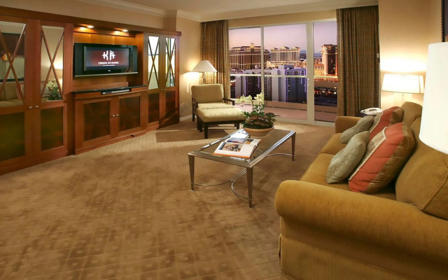 photo 4 of Aaa 1 Bedroom Suite At The Signature Condo Hotel