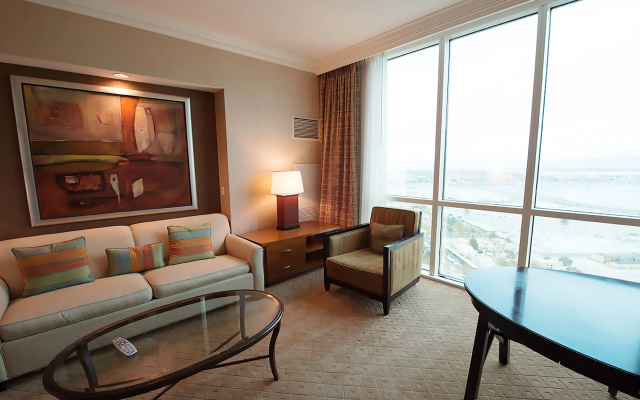 photo 5 of Aaa 1 Bedroom Suite At The Signature Condo Hotel