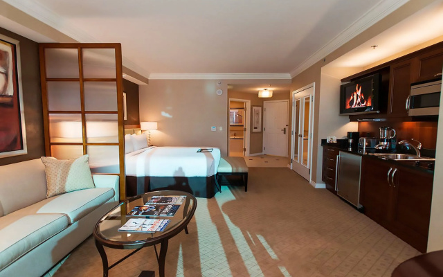 photo 5 of 888 Two Bedroom Three Bath Suite at Signature Condo Hotel