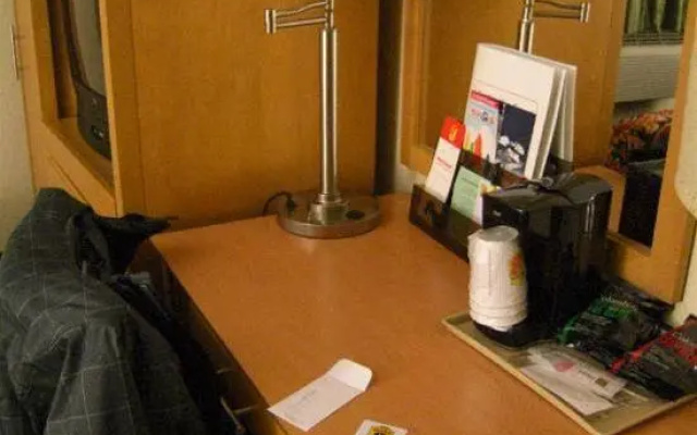 photo 2 of AAE New York Hostel Inn