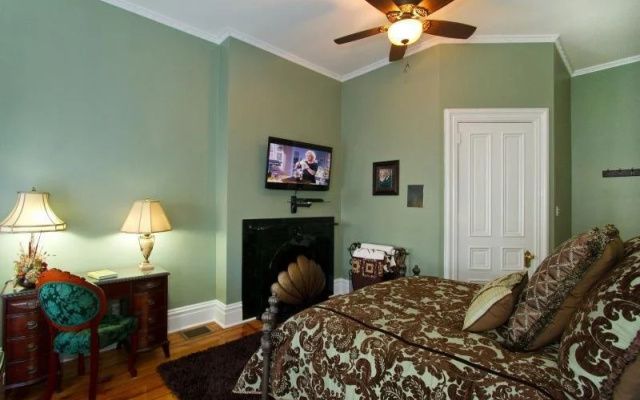 photo 3 of Abigail House Bed and Breakfast
