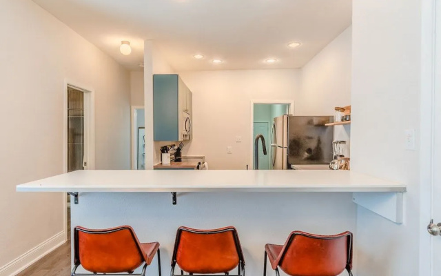 photo 4 of Abode Dallas - The Cedars Downtown