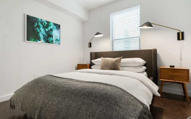 photo 3 of Abode Houston - Montrose Downtown