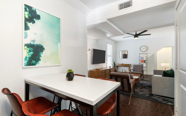 photo 5 of Abode Houston - Montrose Downtown
