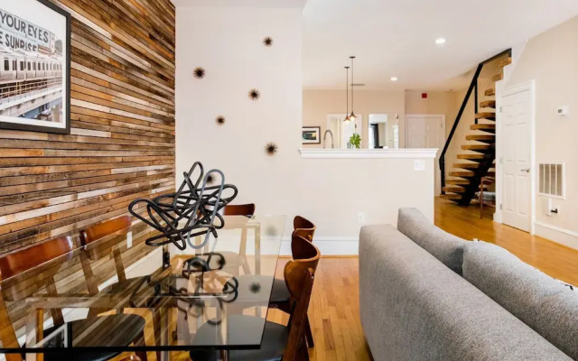 photo 2 of Abode Philadelphia - Rittenhouse Square Spruce St